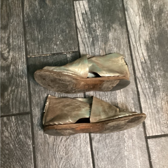 Officine Creative Max Sandal - Metallic Gold - Picture 5 of 7